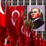 09:05 Saygı, özlem ve minnetle…