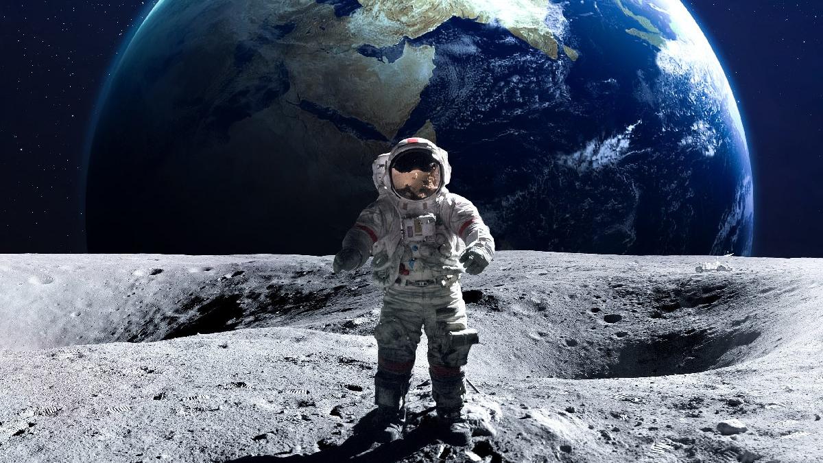 Uzay’da 199 Gün Kalan 4 Astronot Dünya’ya Döndü!